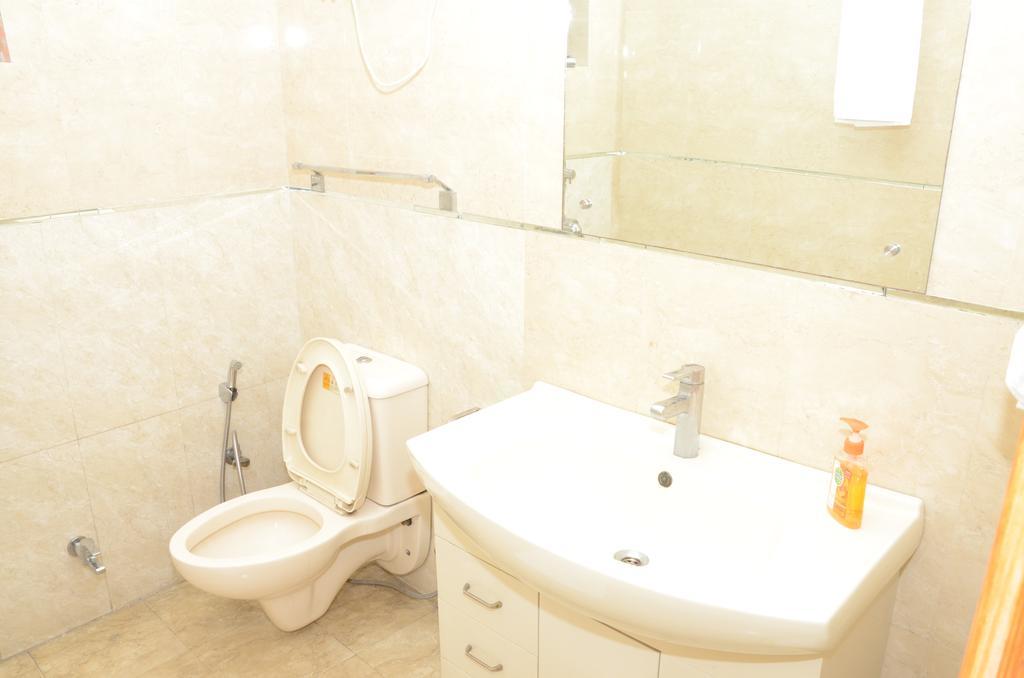 Namaste Apartments New Delhi Buitenkant foto