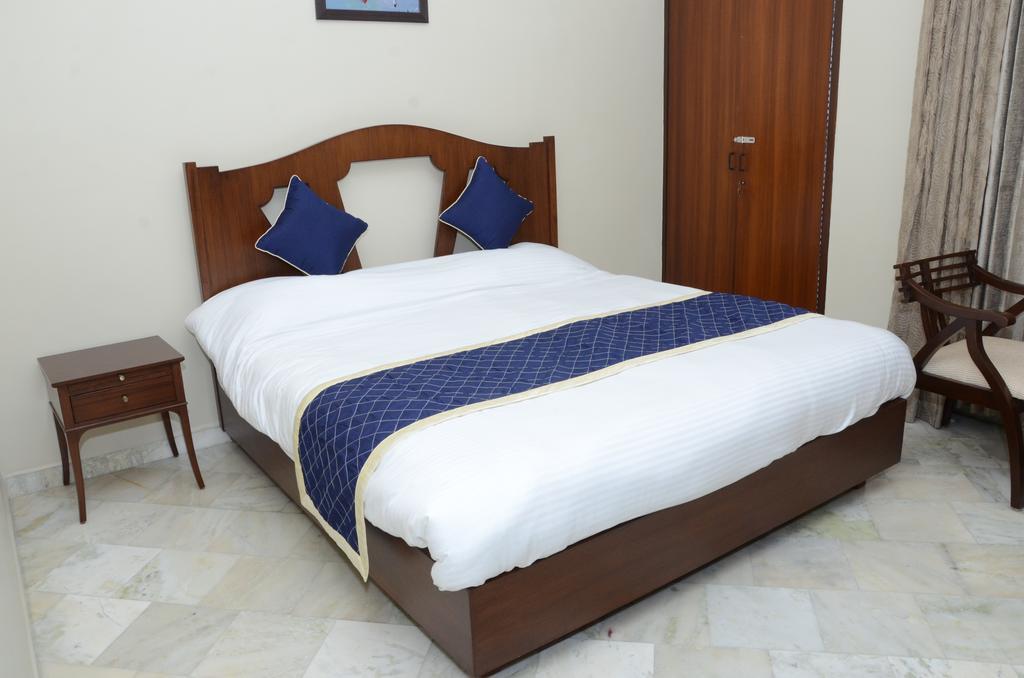 Namaste Apartments New Delhi Kamer foto