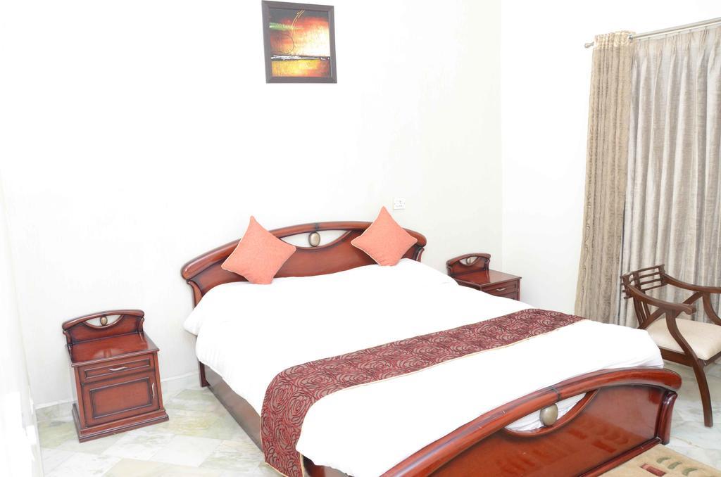 Namaste Apartments New Delhi Kamer foto